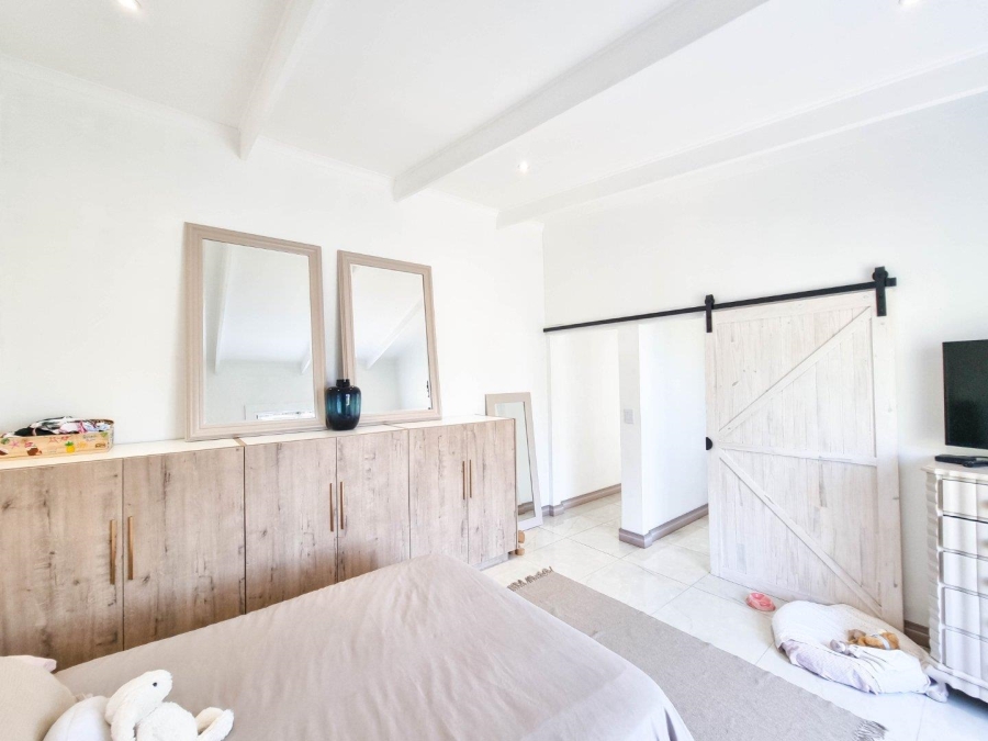 4 Bedroom Property for Sale in Vermont Western Cape